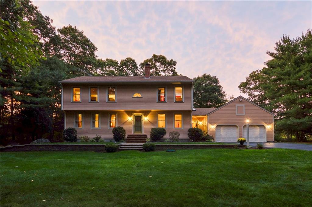 20 Heather Ln, Scituate, RI | Saturday 9/21 from 2:00 - 4:00pm